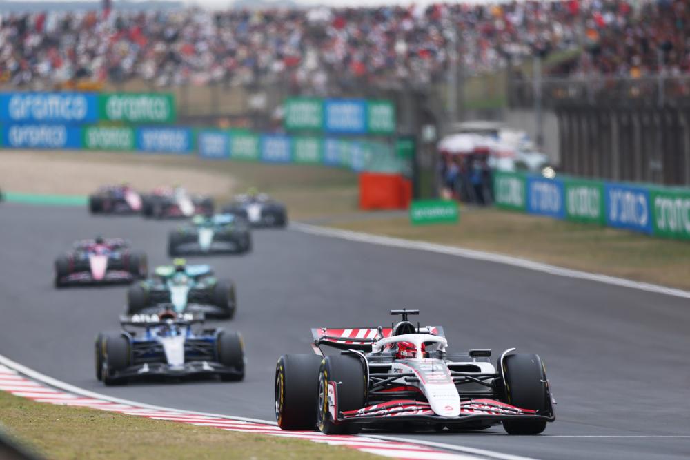 石川佳纯恨嫁宣言：很想三年内结婚 喜欢打高尔夫最近在学中国烹饪